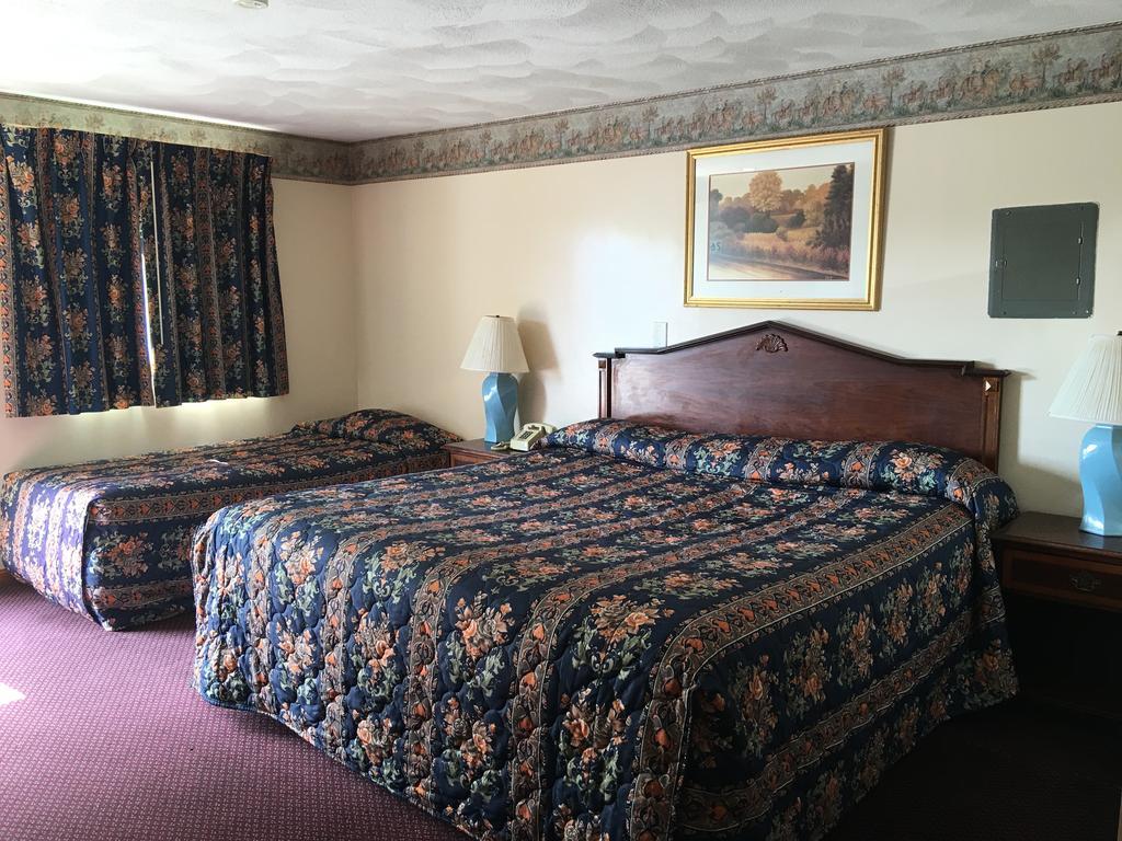 Knotty Pine Motel Salisbury Zewnętrze zdjęcie